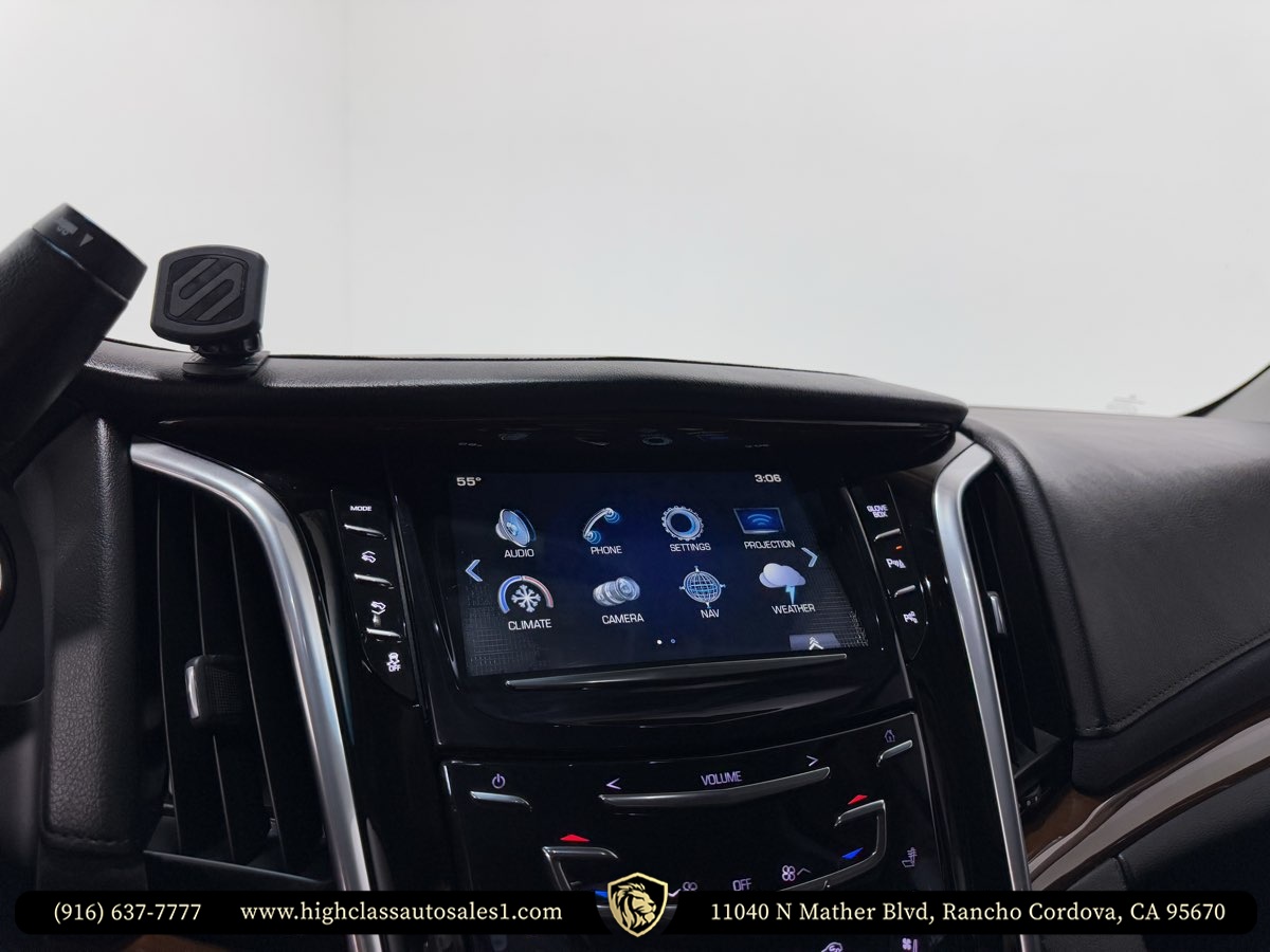 Vehicle image 31 of 47