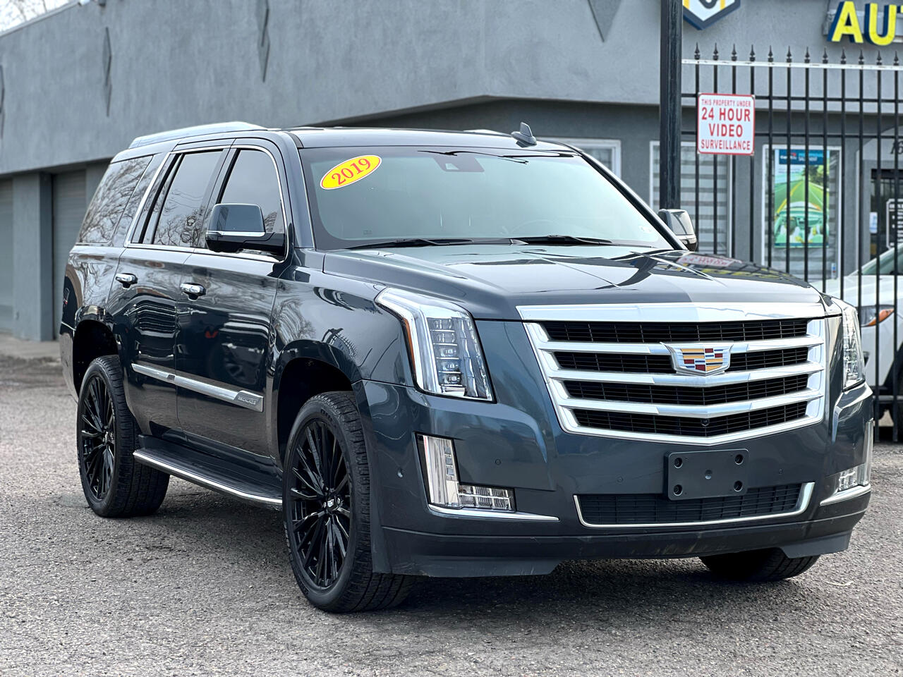 Vehicle image 4 of 34