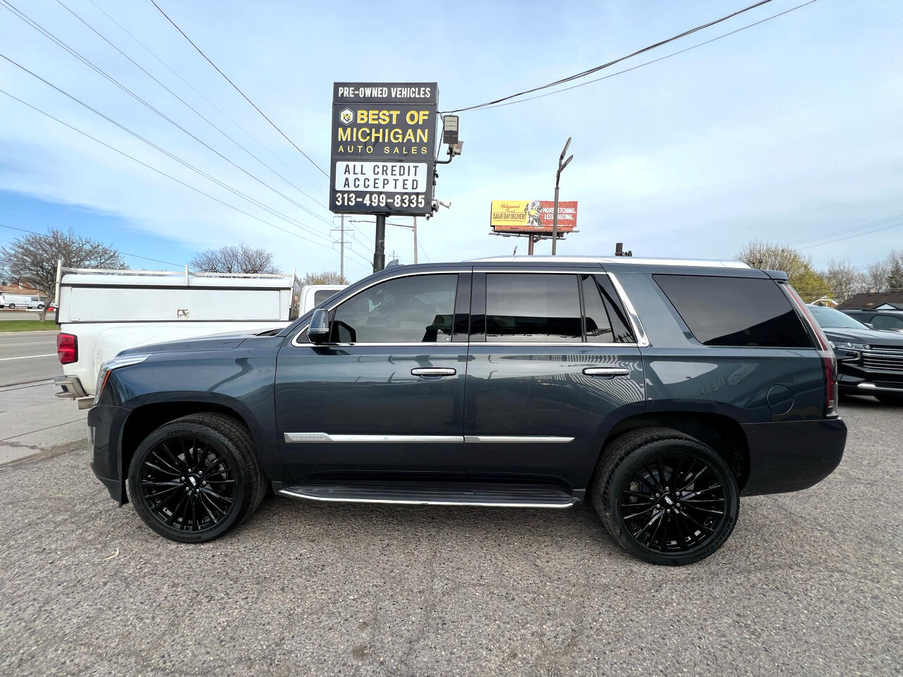 Vehicle image 9 of 34