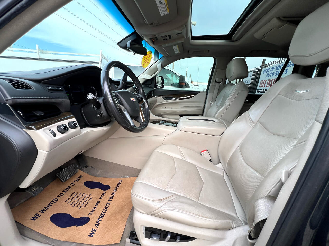 Vehicle image 16 of 34