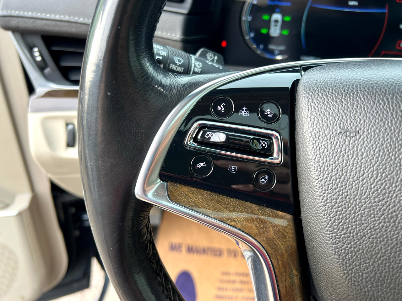 Vehicle image 32 of 34