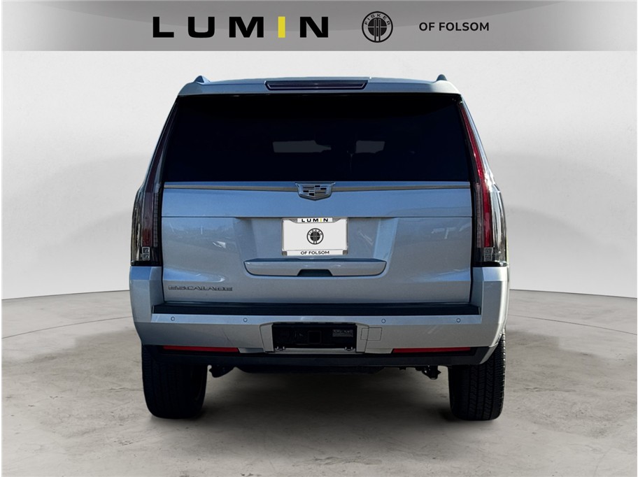 Vehicle image 6 of 25
