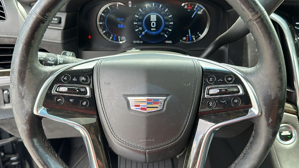Vehicle image 13 of 28