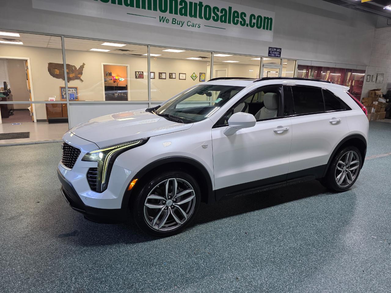 2019 Cadillac XT4 Sport Image 1 of 43