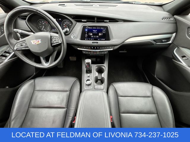 Vehicle image 20 of 34