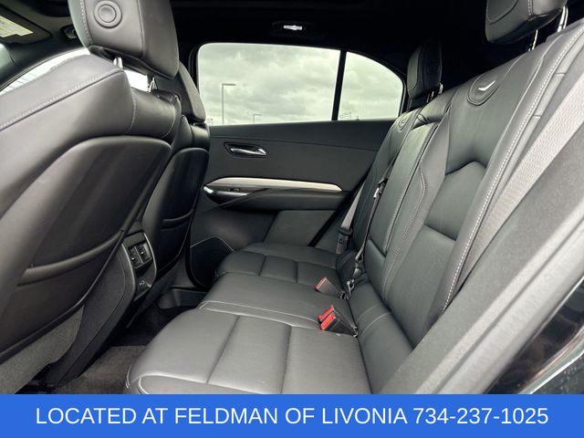 Vehicle image 24 of 34