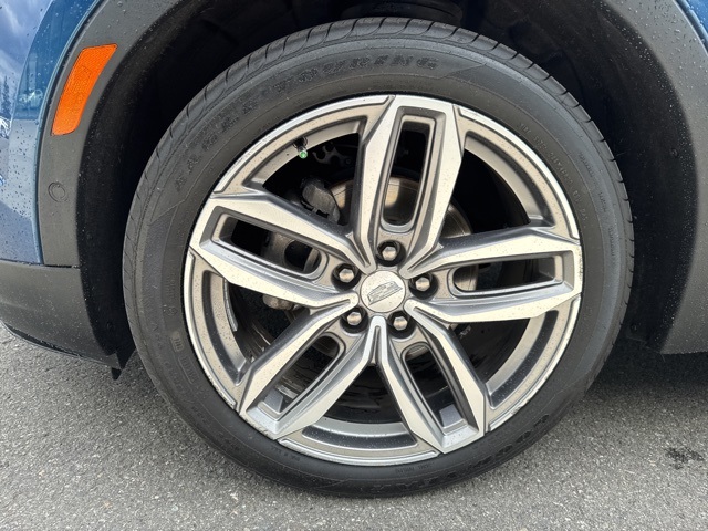 Vehicle image 6 of 21