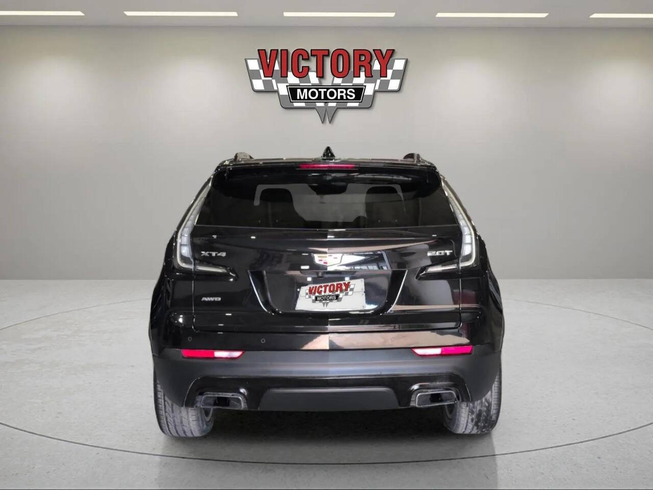 Vehicle image 4 of 40