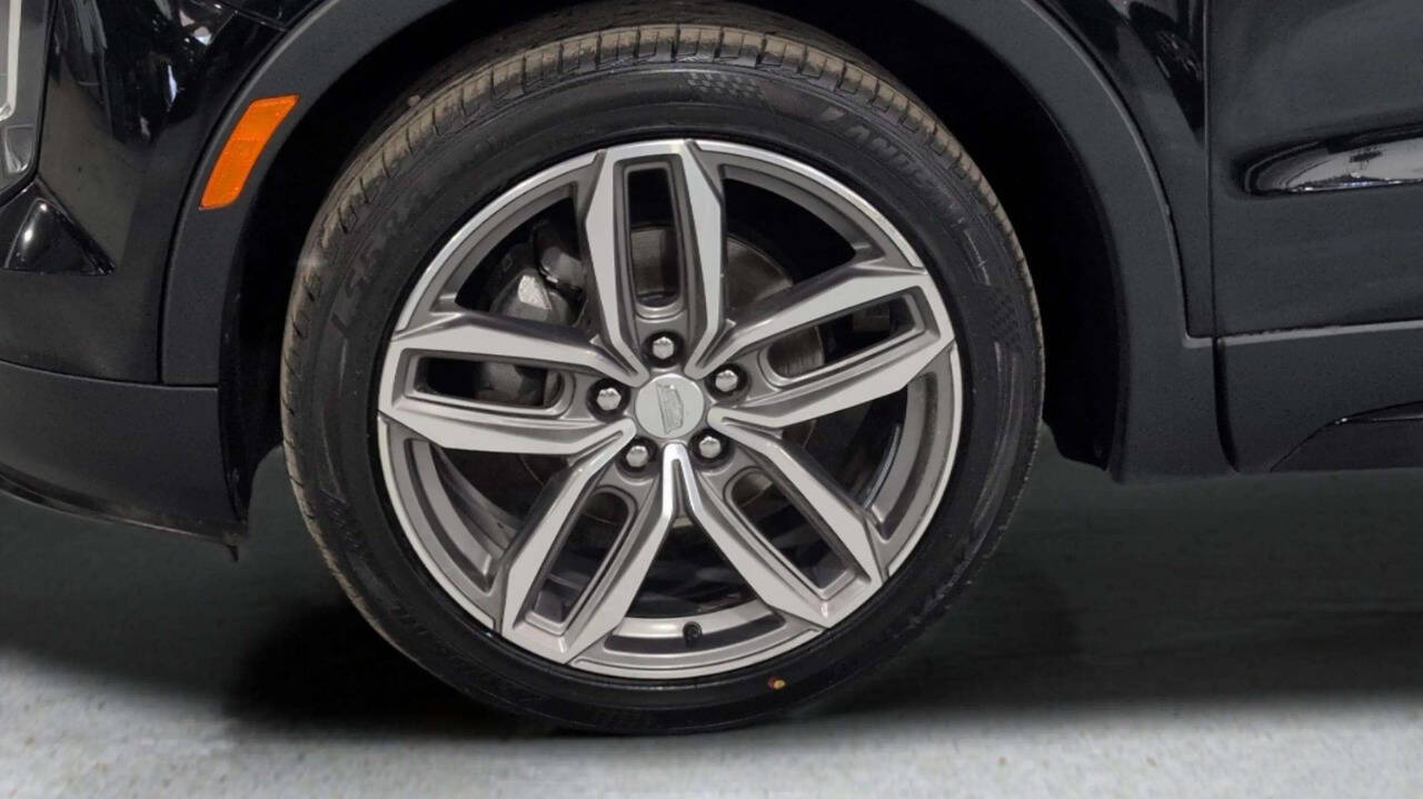 Vehicle image 7 of 40