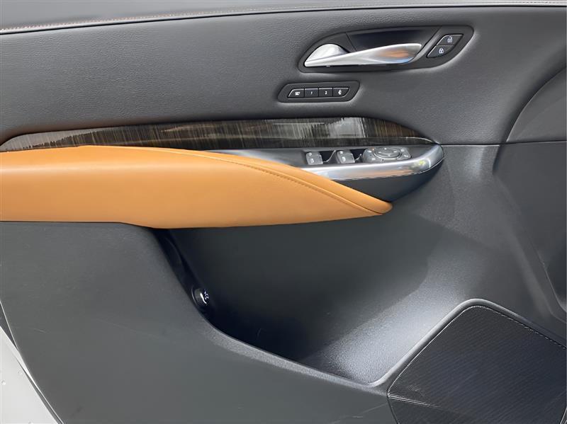 2019 Cadillac XT4 Sport Image 17 of 29