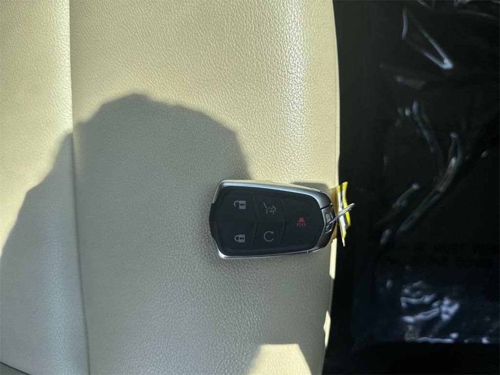 Vehicle image 26 of 35