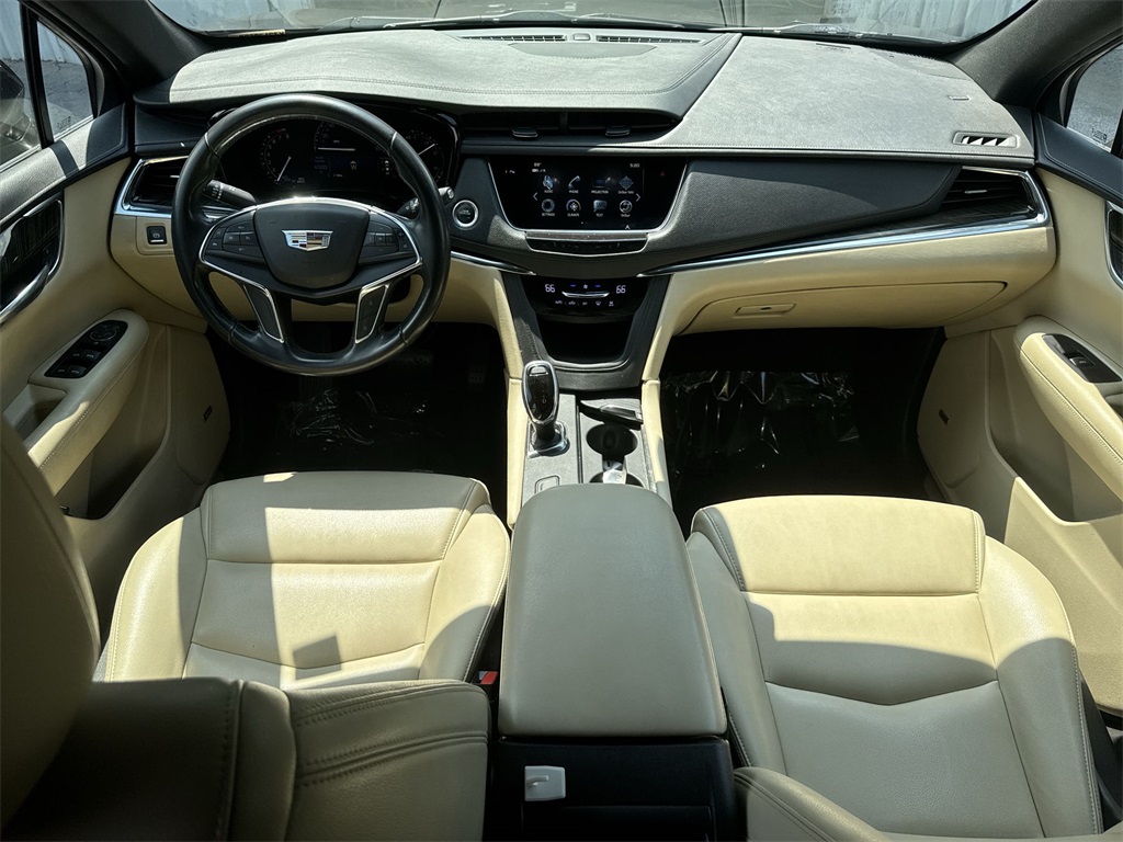 Vehicle image 15 of 35
