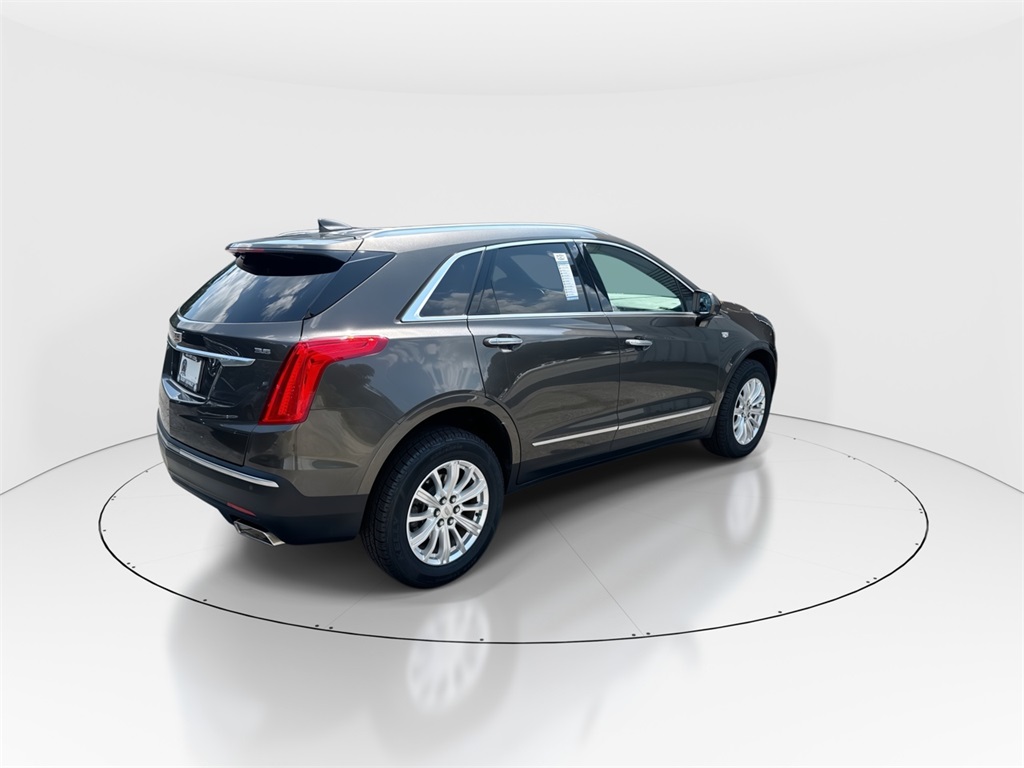 Vehicle image 6 of 35