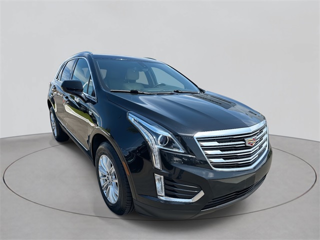 Vehicle image 3 of 44