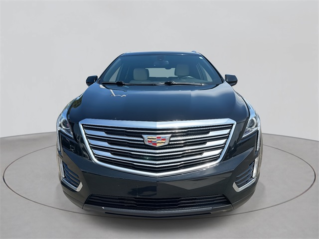 Vehicle image 2 of 44