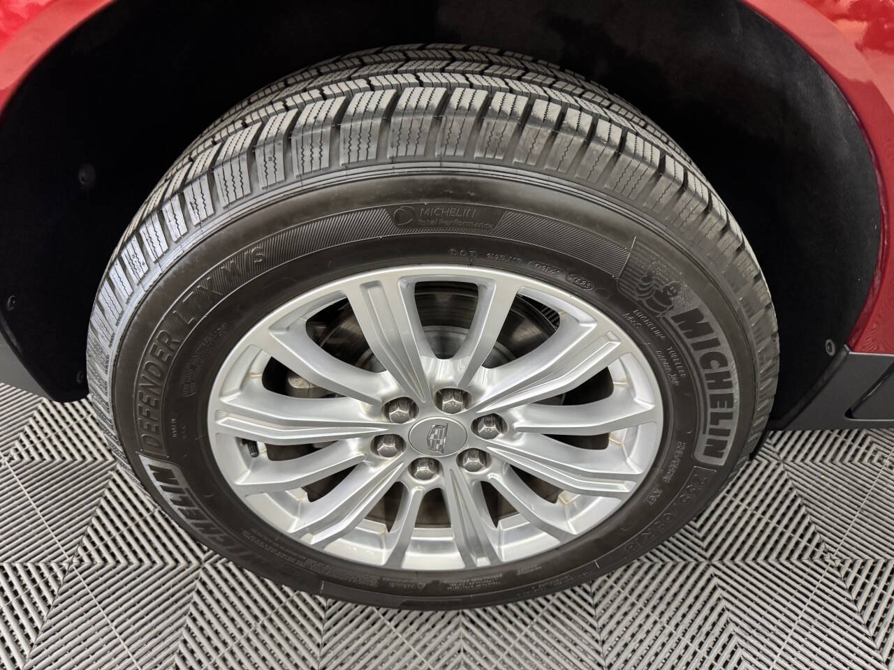 Vehicle image 20 of 59