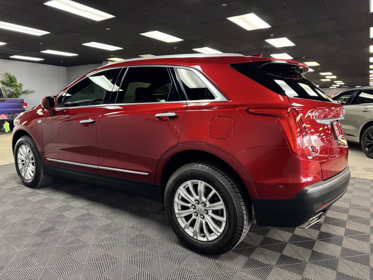 Vehicle image 12 of 59