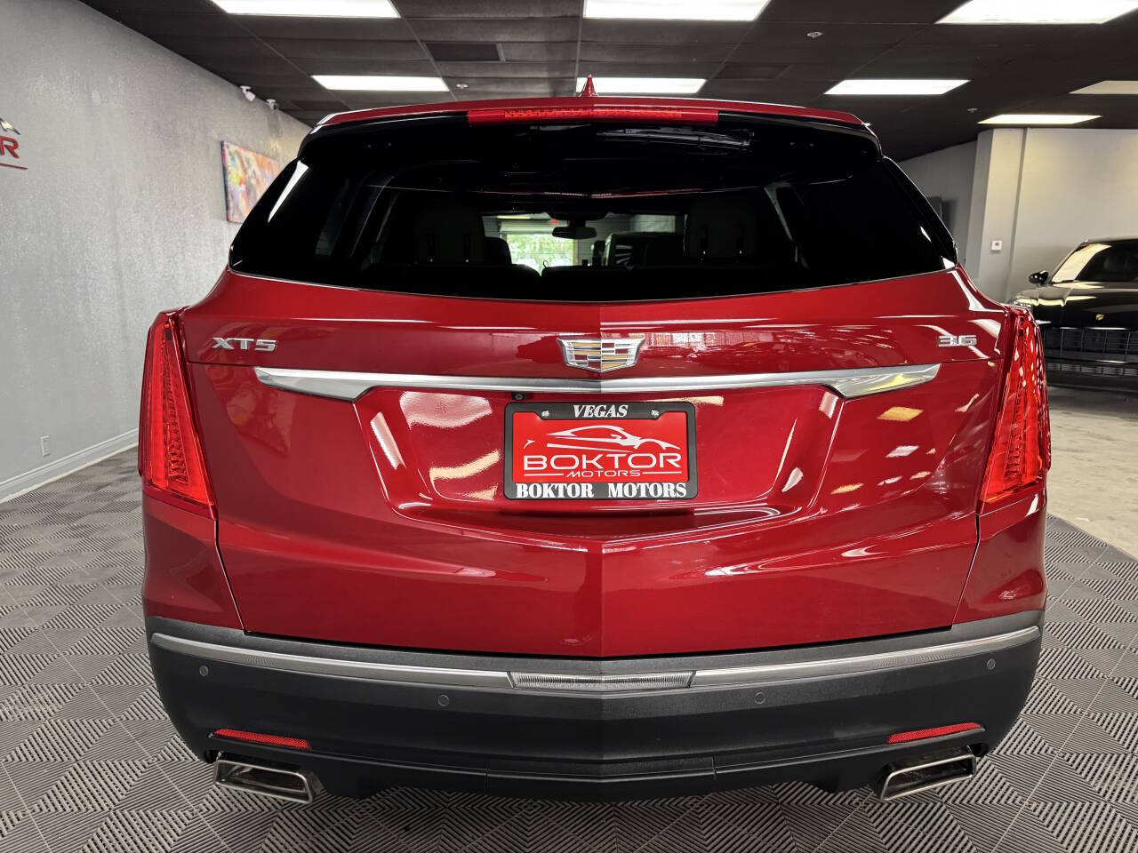 Vehicle image 16 of 59