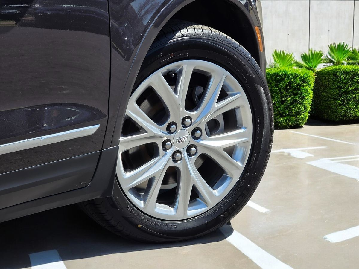 Vehicle image 12 of 49