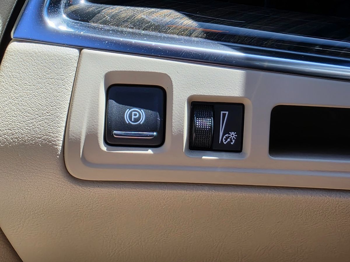 Vehicle image 48 of 49