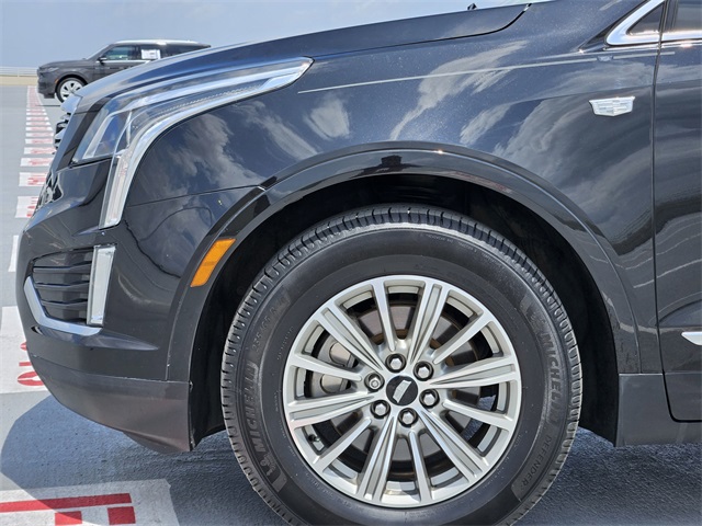 Vehicle image 10 of 31