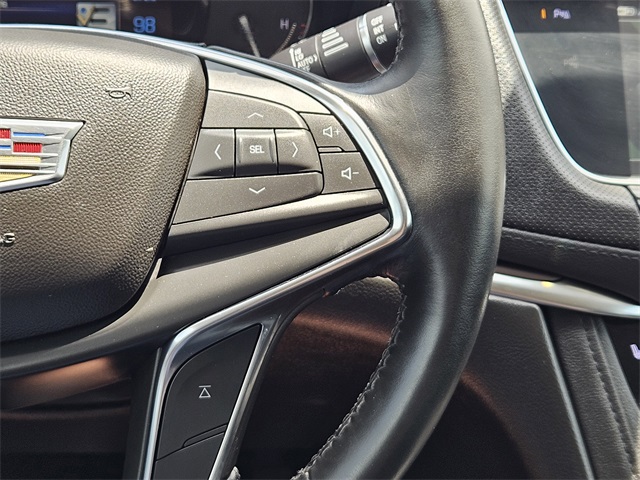 Vehicle image 27 of 31