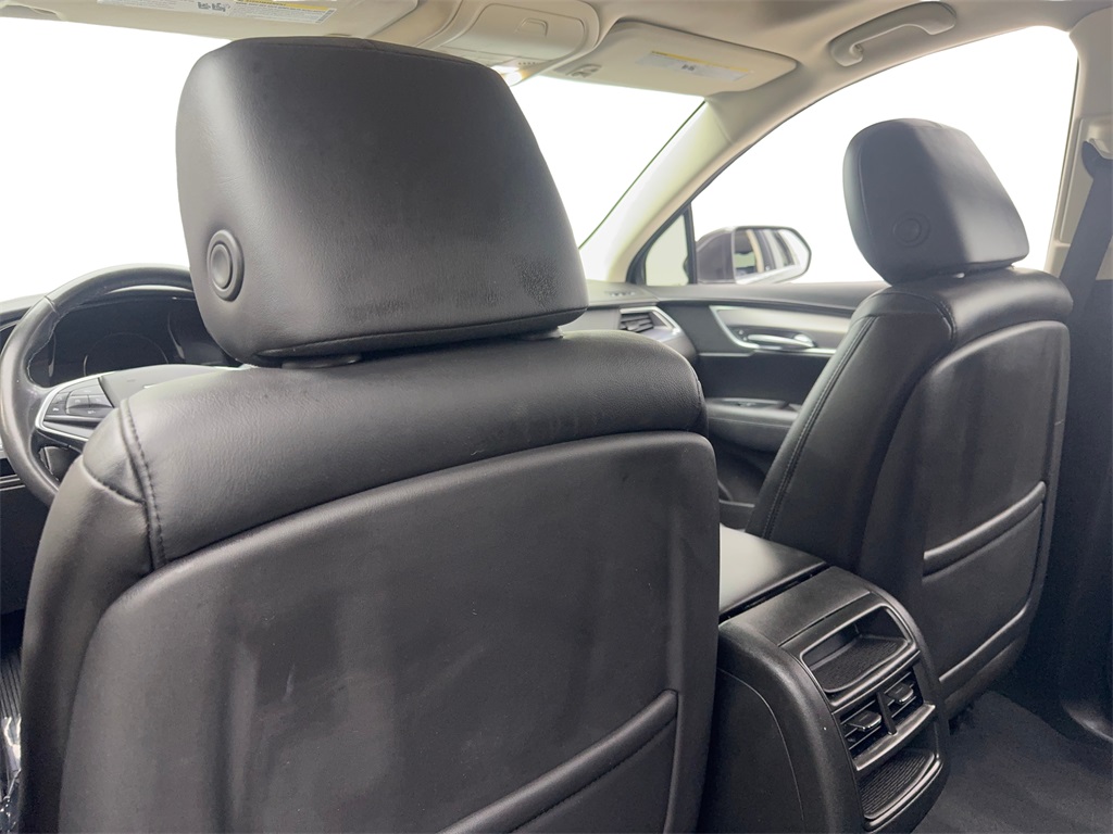 Vehicle image 36 of 90