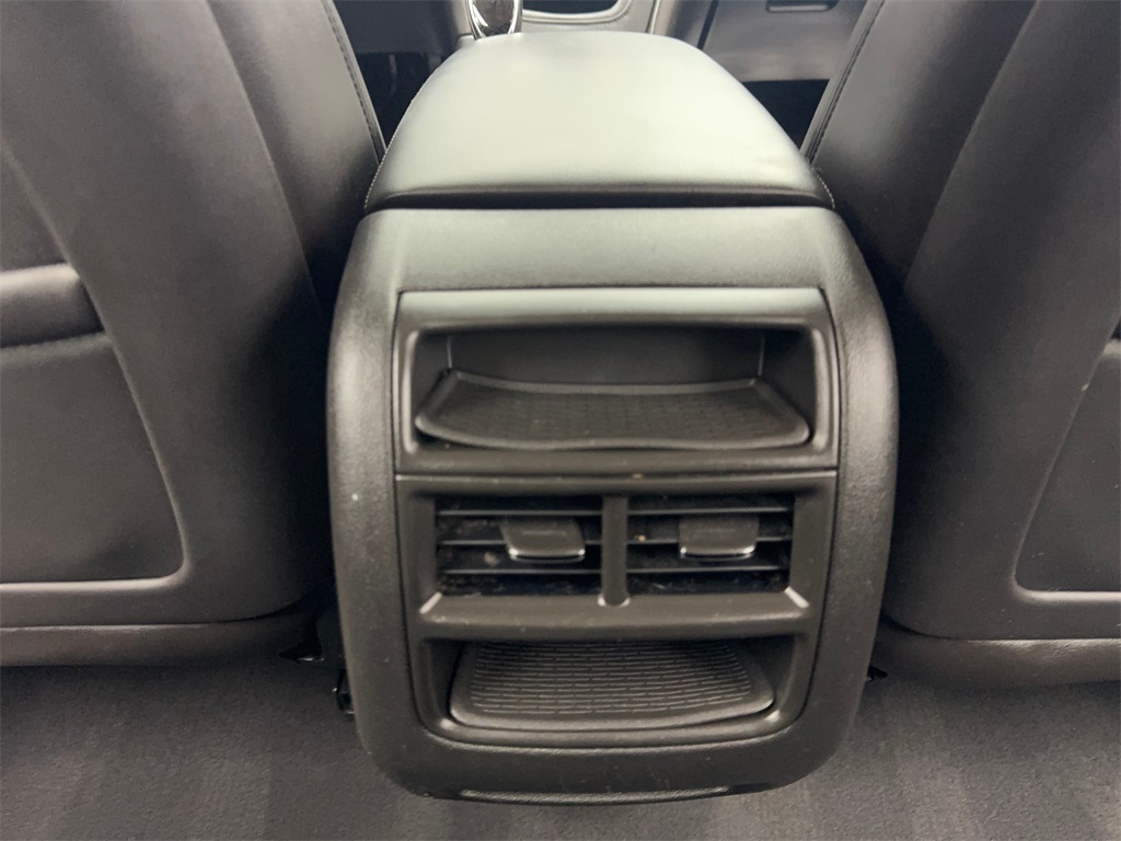 Vehicle image 68 of 90