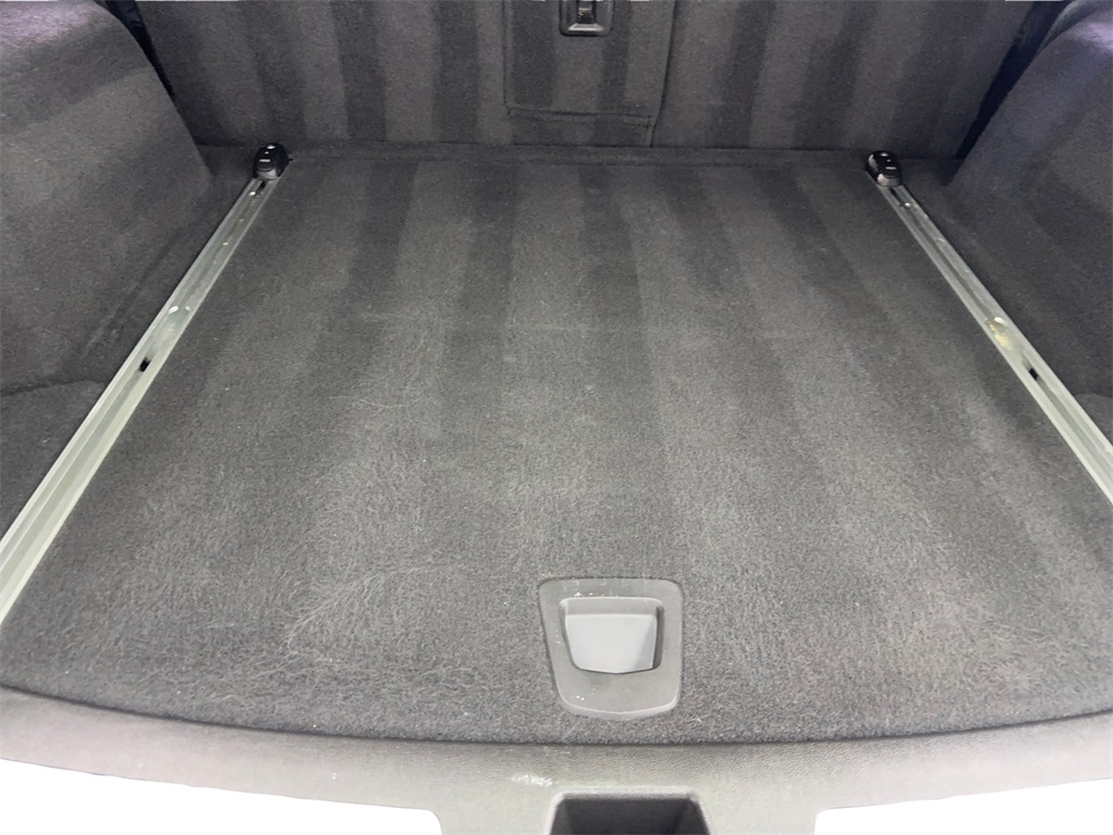 Vehicle image 79 of 90