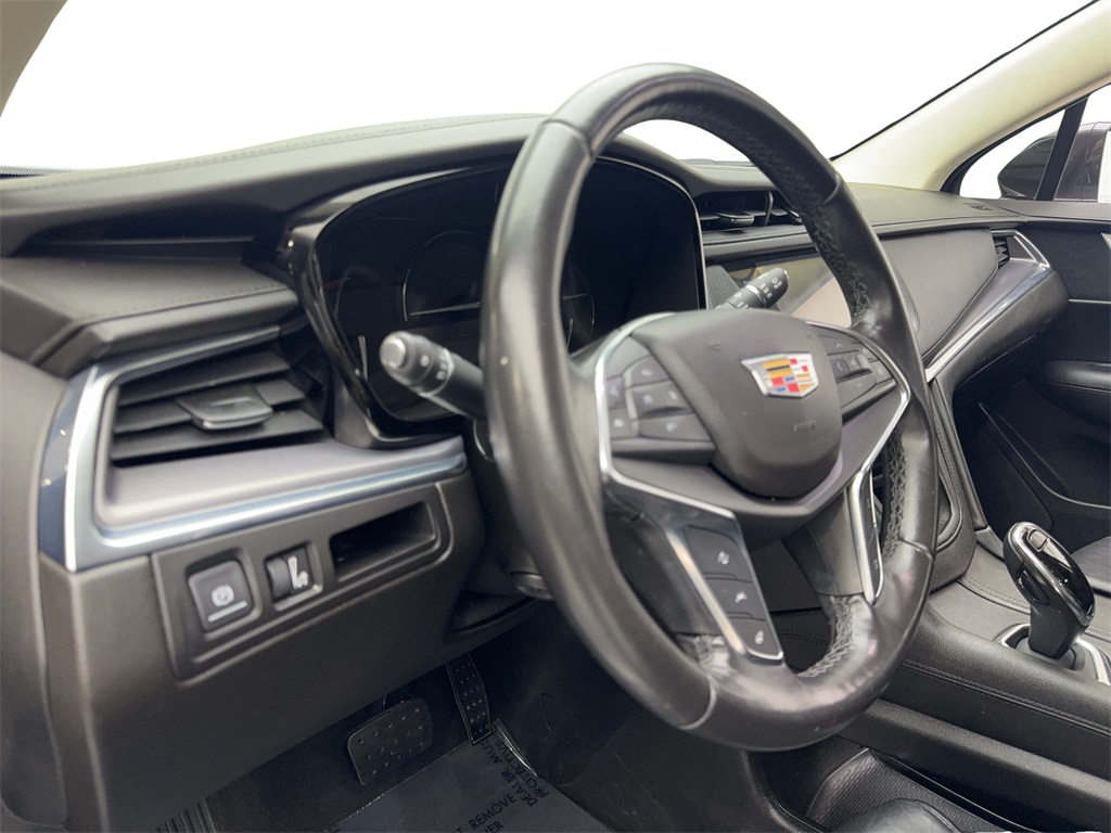 Vehicle image 48 of 90