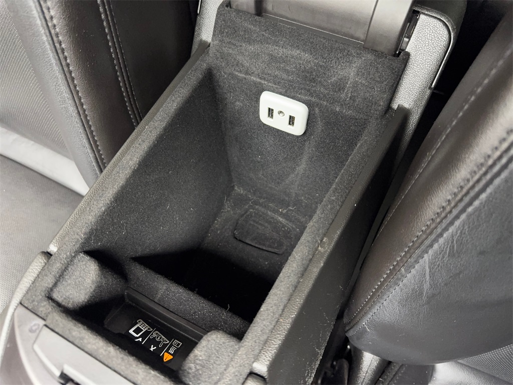Vehicle image 67 of 90