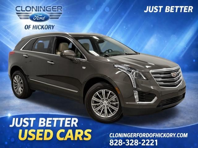2019 Cadillac XT5 Luxury Image 1 of 38