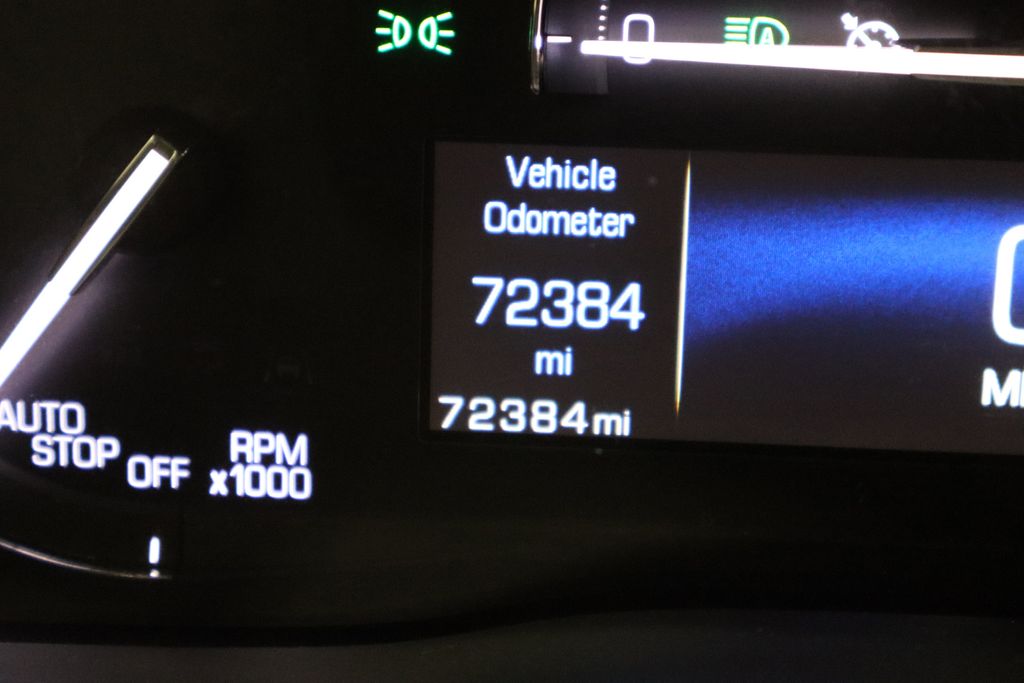 Vehicle image 40 of 44