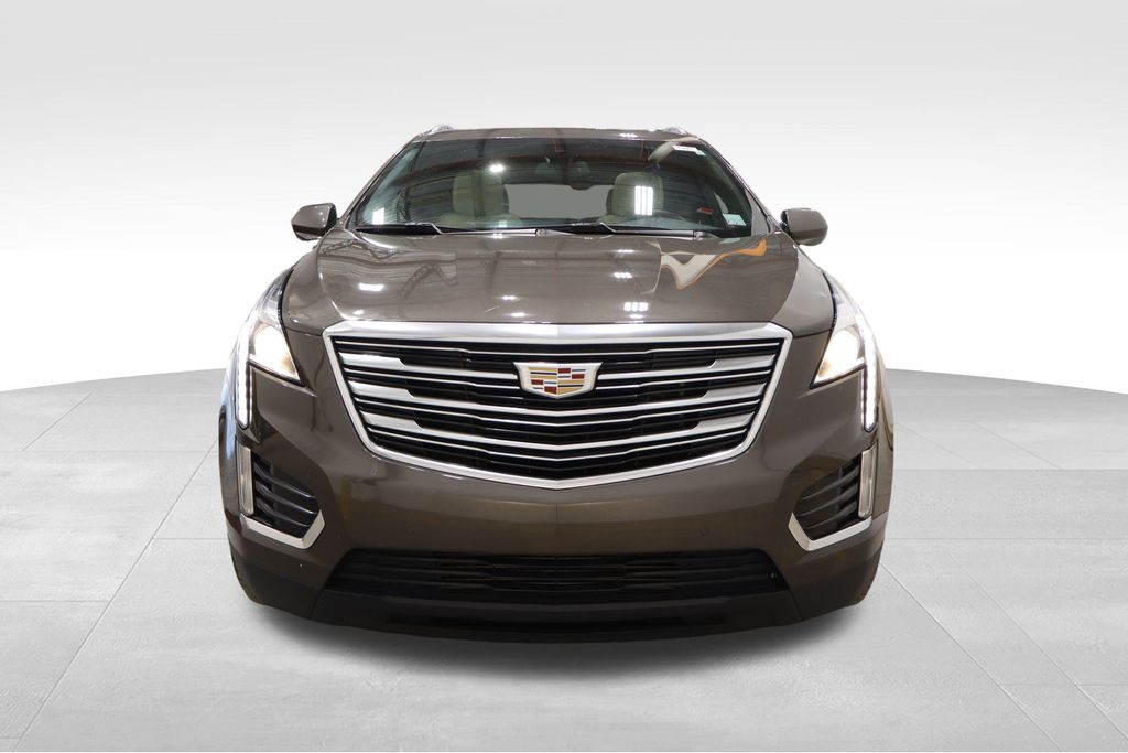 Vehicle image 2 of 44