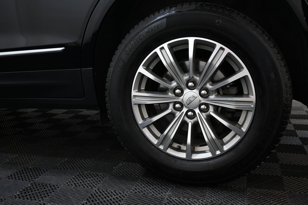 Vehicle image 39 of 47