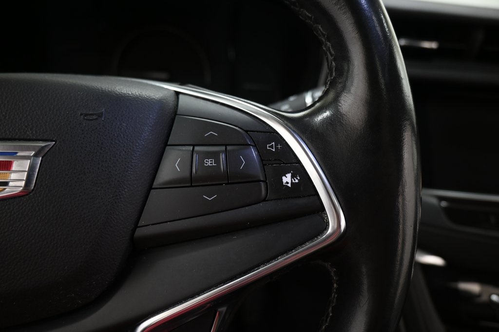 Vehicle image 18 of 47