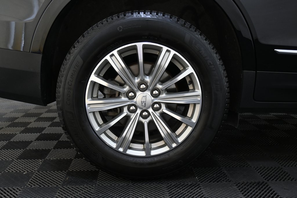 Vehicle image 38 of 47