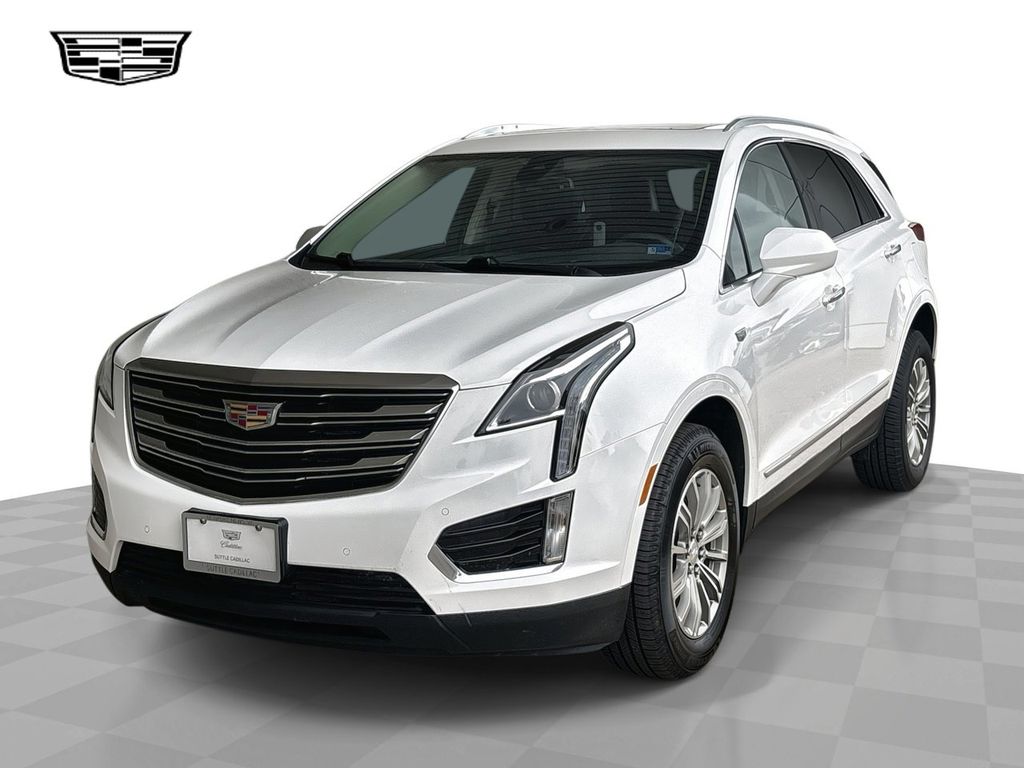 2019 Cadillac XT5 Luxury Image 1 of 34