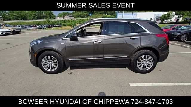 Vehicle image 9 of 21
