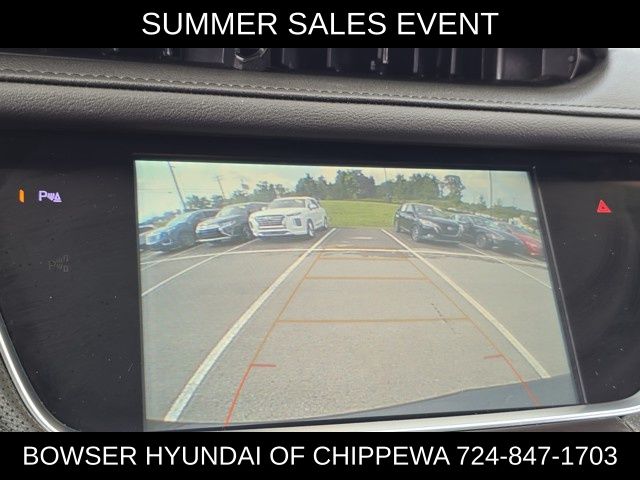 Vehicle image 13 of 21