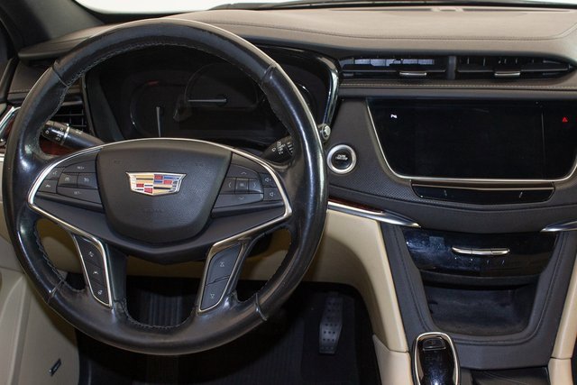 Vehicle image 13 of 31