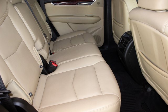Vehicle image 11 of 31