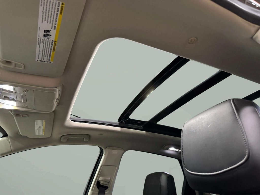 Vehicle image 22 of 35