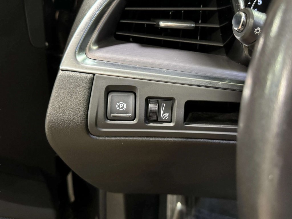Vehicle image 35 of 35