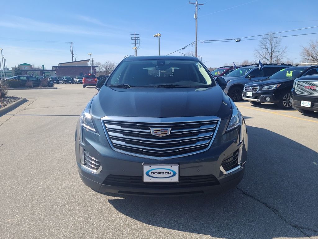 Vehicle image 2 of 29