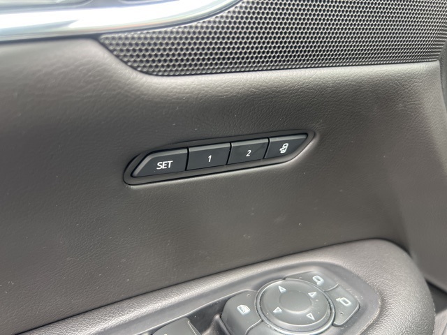 Vehicle image 29 of 31