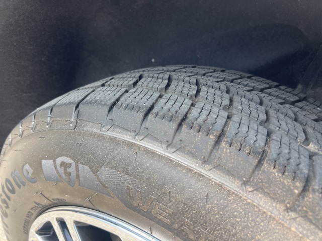 Vehicle image 10 of 31