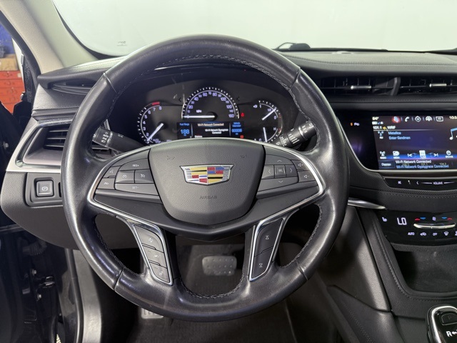 Vehicle image 16 of 37
