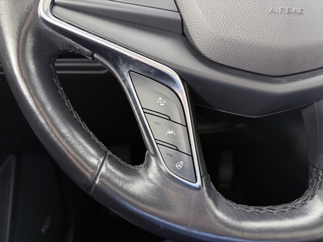Vehicle image 23 of 37