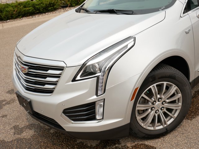 Vehicle image 8 of 23